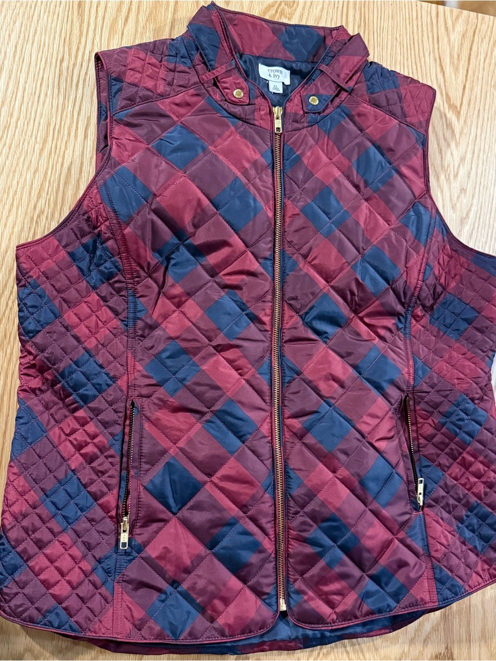Women’s XL Crown&Ivy Flannel Puffer Vest